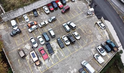 Ayazağa’da selde sürüklenen araçlar otoparka çekildi