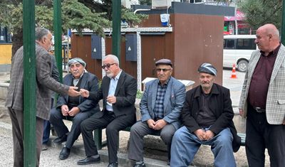 Van’da emekliler artan giderlere tepkili