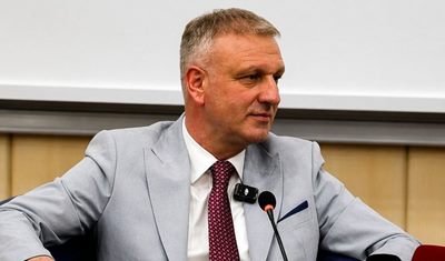 Oktay Saral istifa ettiğini açıkladı