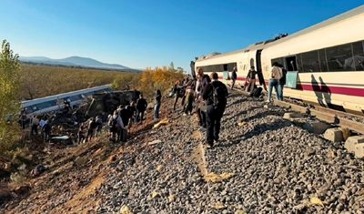 İspanya’da tren faciası sonrası ülkede yas