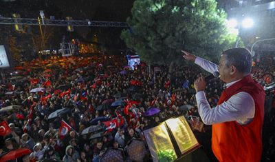 Özgür Özel’den Kadıköy’de Cumhuriyet mesajı