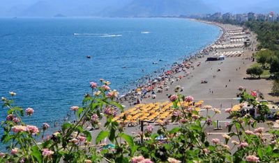 Turizmde çarpıcı tablo: Az turist, çok gelir