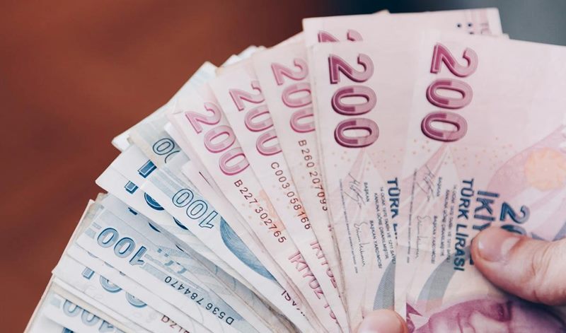 Mevduat ve kredi faizlerinde düşüş