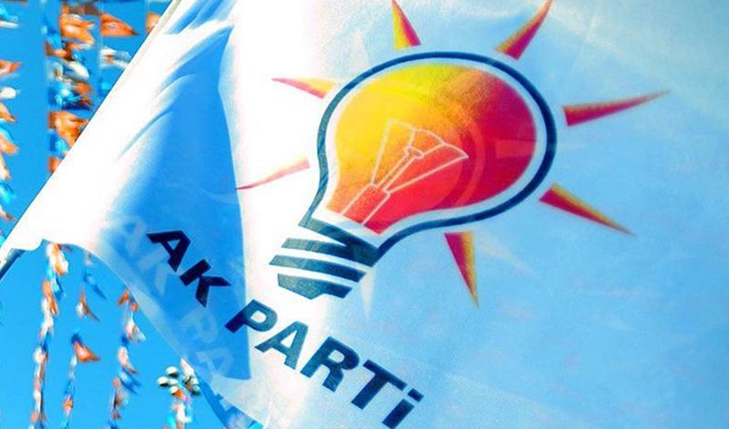 Bir büyükşehir belediye başkanı AKP yolunda!
