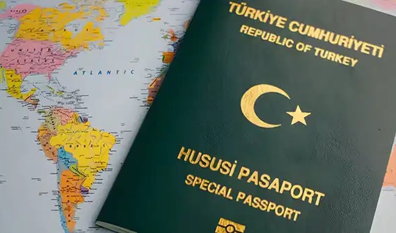 Yeşil pasaport sahibi memur Almanya’ya alınmadı