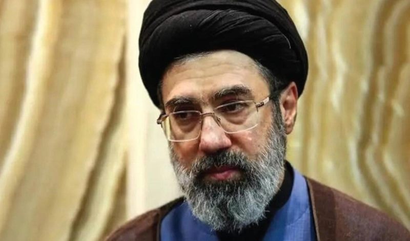 İran lideri Hamaney'den orduya dikkat çeken talimat